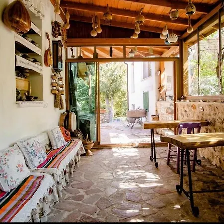 Sakli * Karaburun (Izmir)