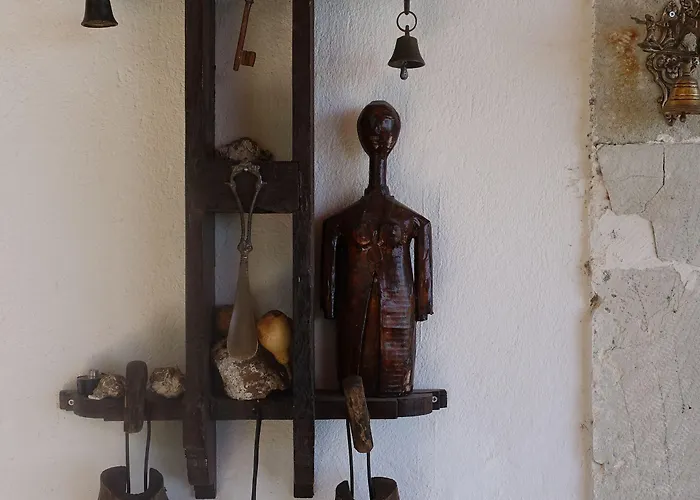 Saklı Karaburun (Izmir)