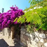 Sakli Karaburun